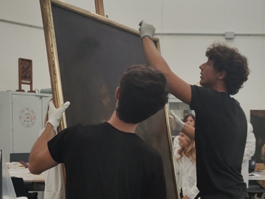 Parte la seconda fase del progetto di restauro della quadreria: le opere arrivate alla Scuola di Botticino